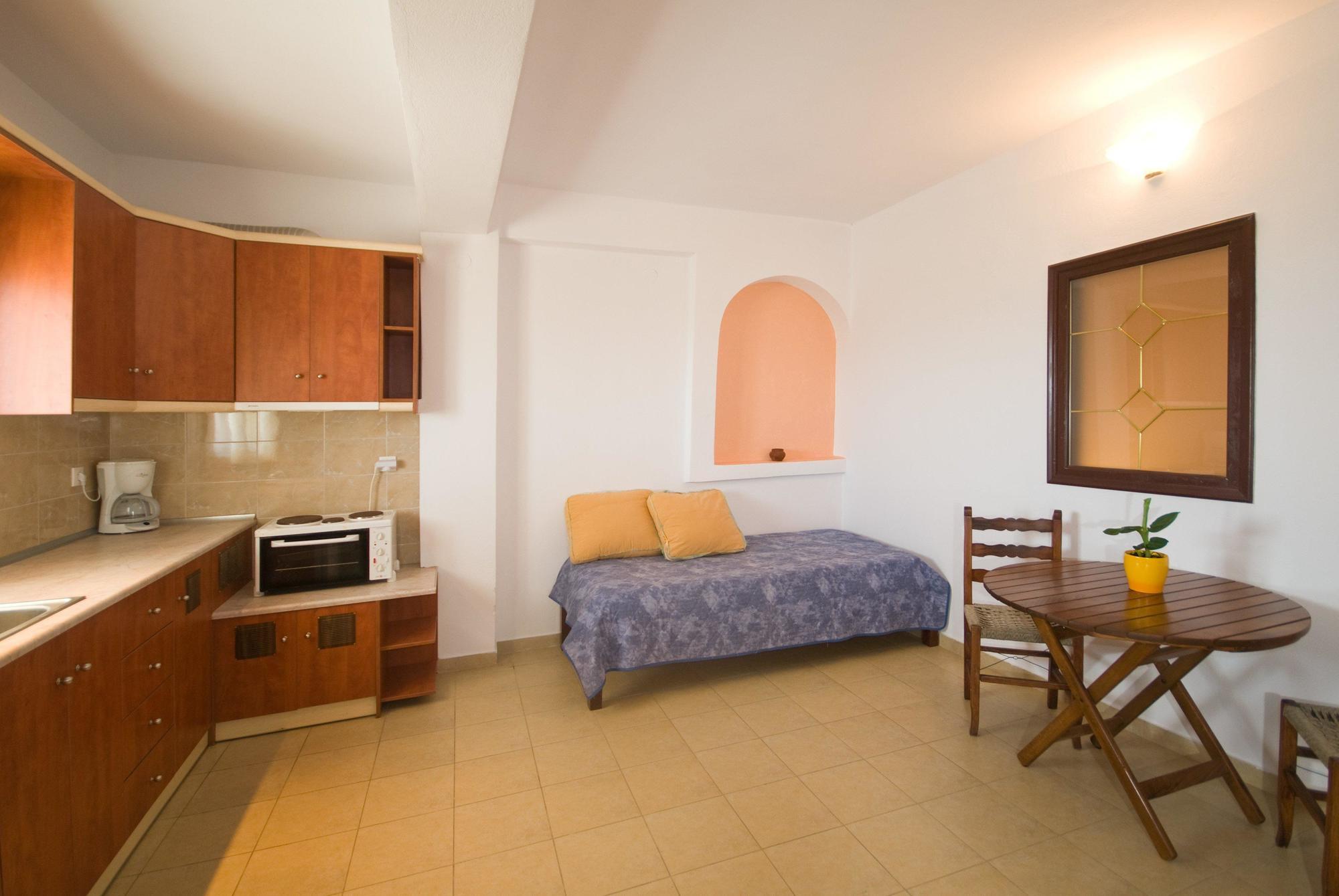อาเนสซิส Aparthotel ฟิรา ภายนอก รูปภาพ