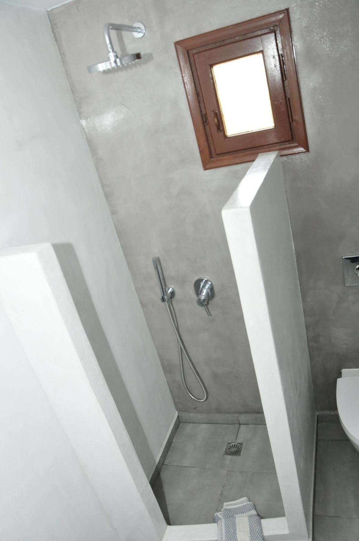 อาเนสซิส Aparthotel ฟิรา ภายนอก รูปภาพ